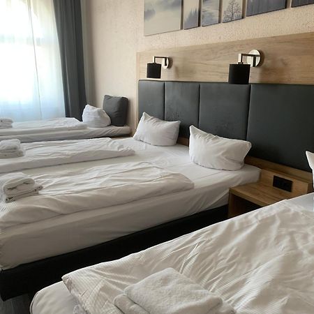 Hotel Bee Fang Hamburg-Harburg Exteriör bild
