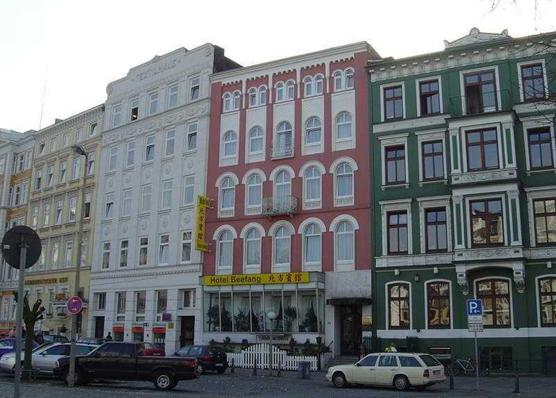 Hotel Bee Fang Hamburg-Harburg Exteriör bild